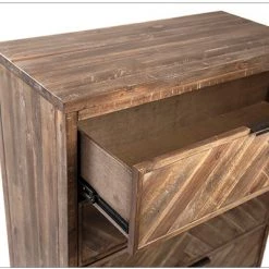 Dovetail Brooks Chest Of Drawers