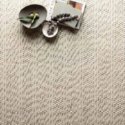 Loloi Myra Rug White / Natural