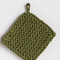Creative Co-Op Crocheted Pot Holder 33 Creative Co-Op Crocheted Pot Holder